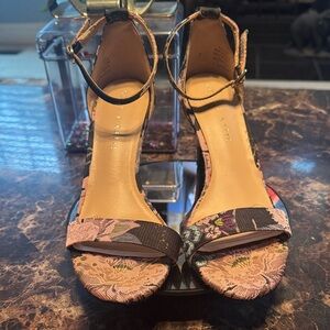 Kelly & Katie Kirstie Floral Tapestry Ankle Strap Heels - Women’s Size 7
